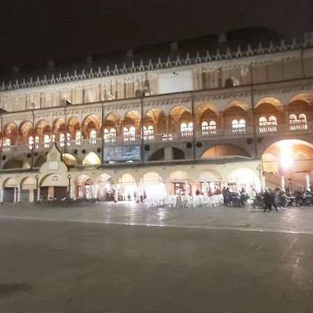 Romantic Studio In The Historical Heart Of Padua Exterior foto